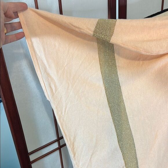 Pink Boxy Tunic with Bib Collar and Embellishments - Picture 9 of 9